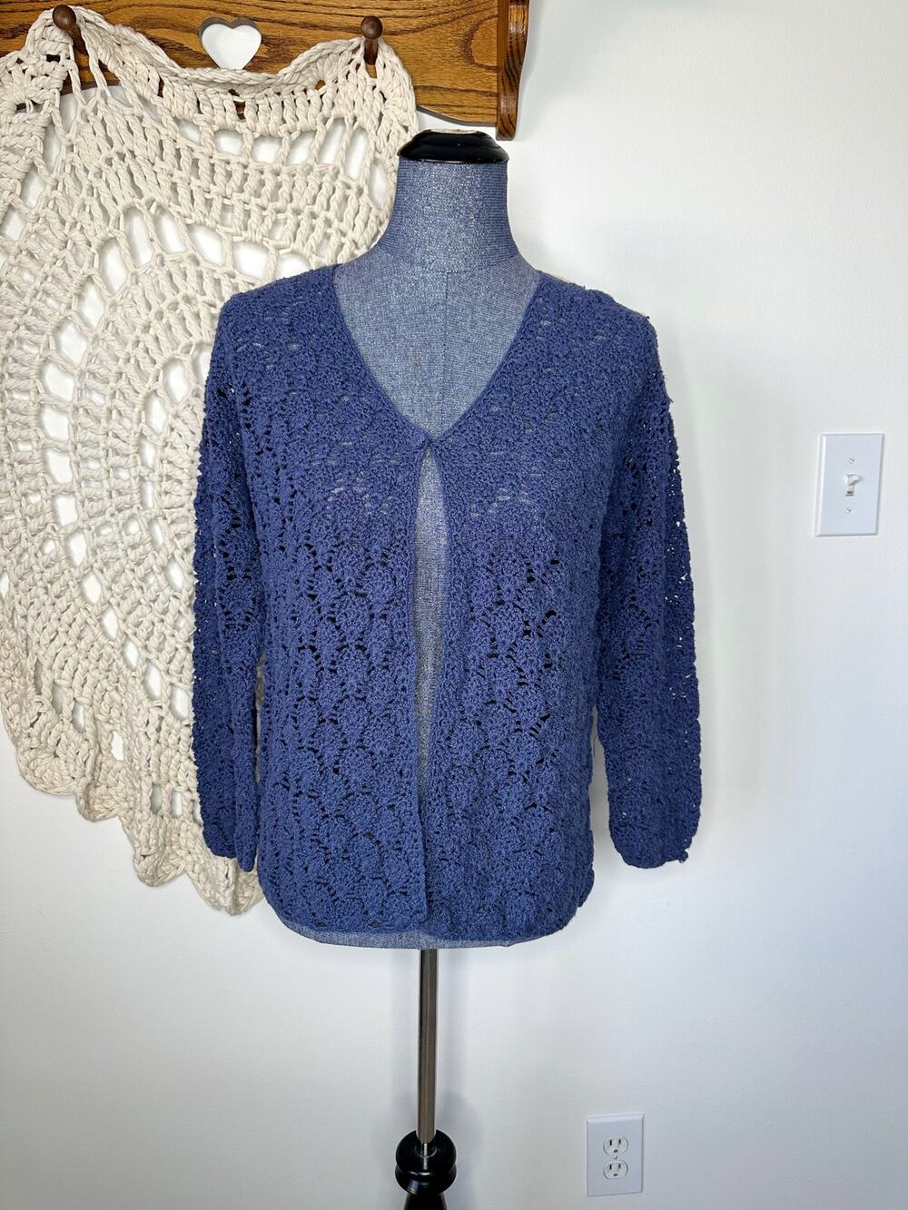 Vintage 90s Clio Blue Pineapple Crochet Cardigan Sweater Size XL